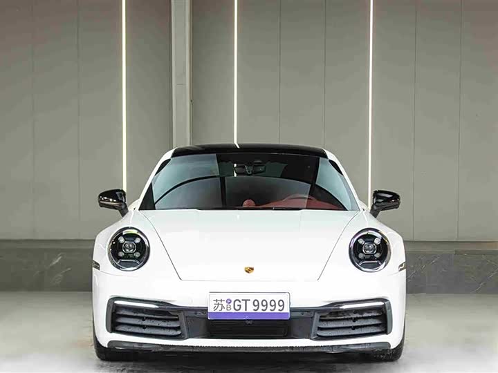 Фото 4 - Porsche 911