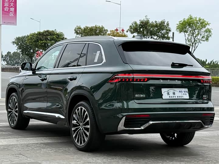 Фото 20 - Geely Monjaro