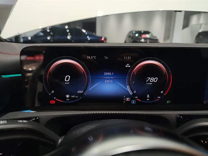 Фото 12 - Mercedes-Benz CLA-Class