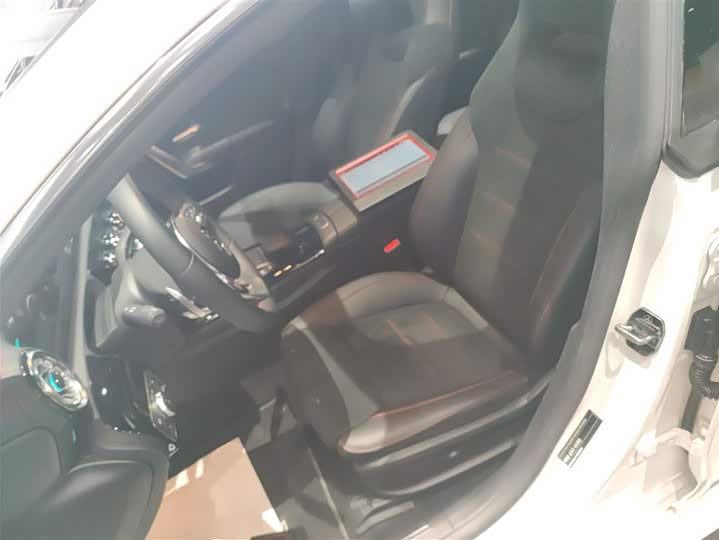 Фото 15 - Mercedes-Benz CLA-Class