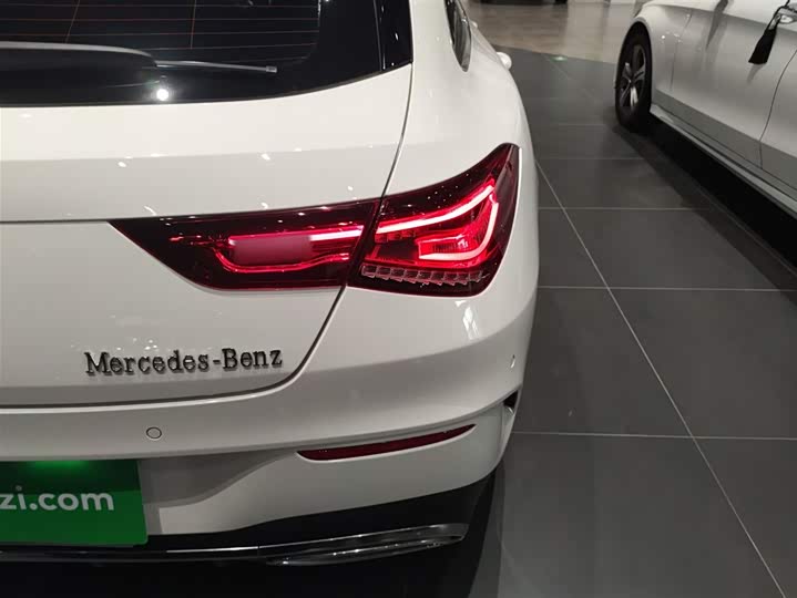 Фото 8 - Mercedes-Benz CLA-Class