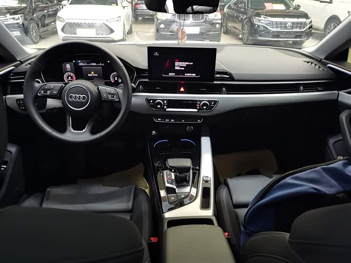 Фото 10 - Audi A5