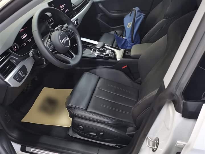 Фото 15 - Audi A5