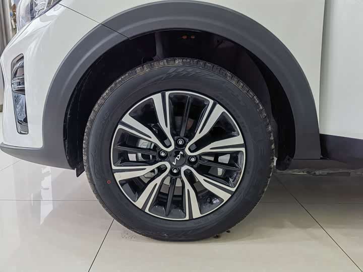 Фото 22 - Kia KX1