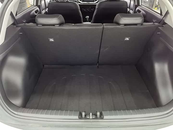 Фото 27 - Kia KX1