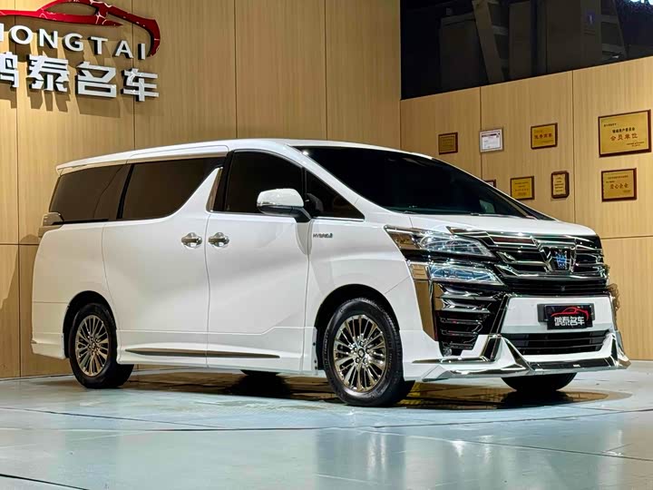 Фото 4 - Toyota Vellfire