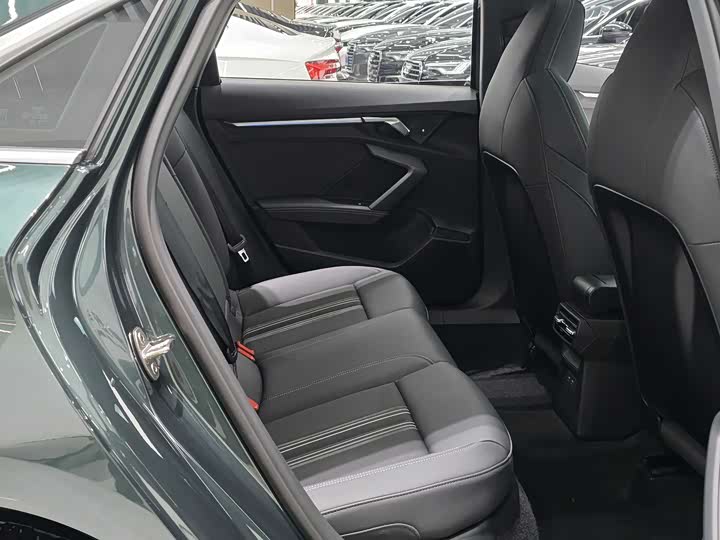 Фото 10 - Audi A3