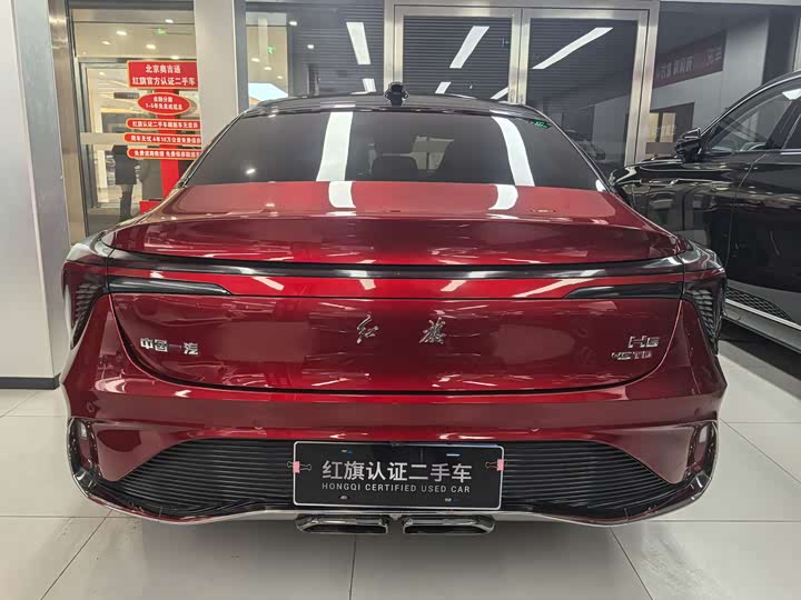 Фото 8 - Hongqi H6