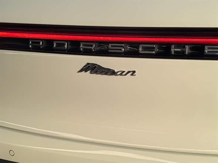 Фото 20 - Porsche Macan