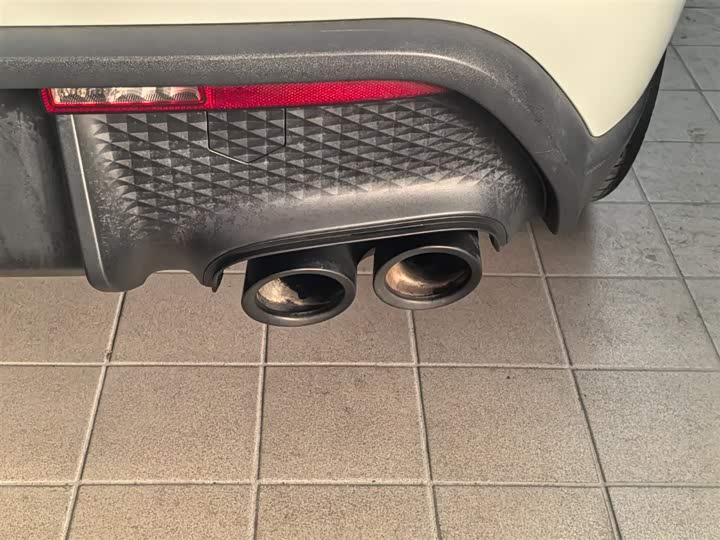 Фото 22 - Porsche Macan