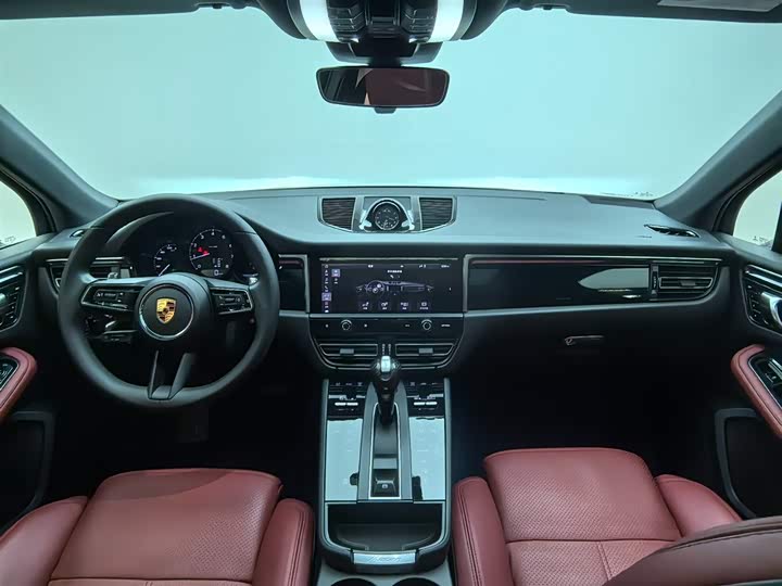 Фото 29 - Porsche Macan