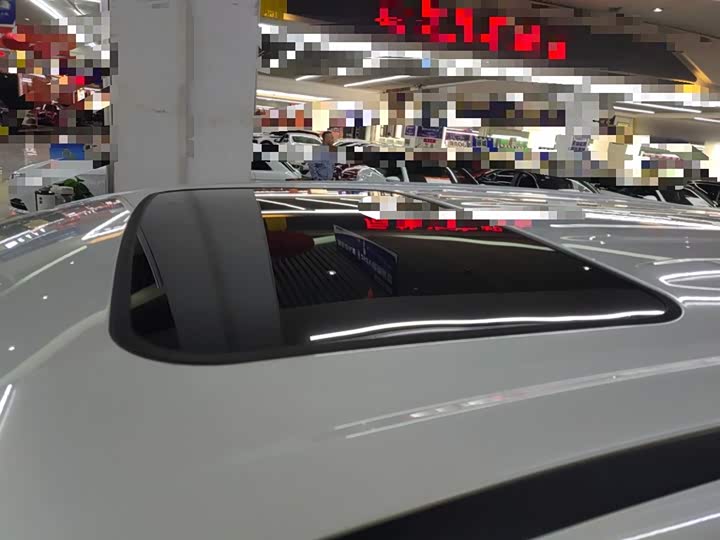 Фото 27 - Toyota RAV4