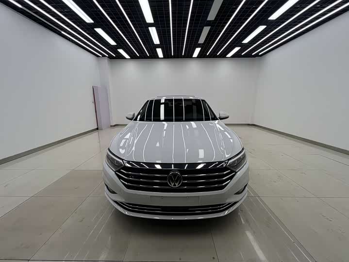 Фото 2 - Volkswagen Sagitar L