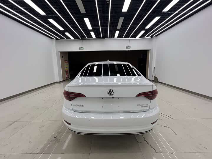 Фото 5 - Volkswagen Sagitar L