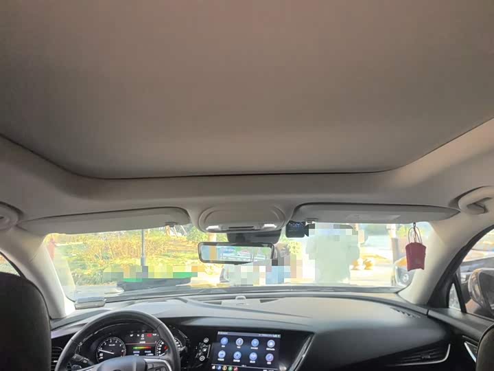 Фото 9 - Buick Envision Plus