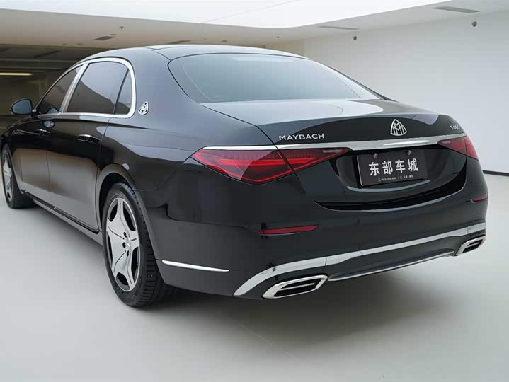 Фото 4 - Mercedes-Benz Maybach S-Class