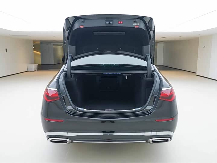 Фото 6 - Mercedes-Benz Maybach S-Class