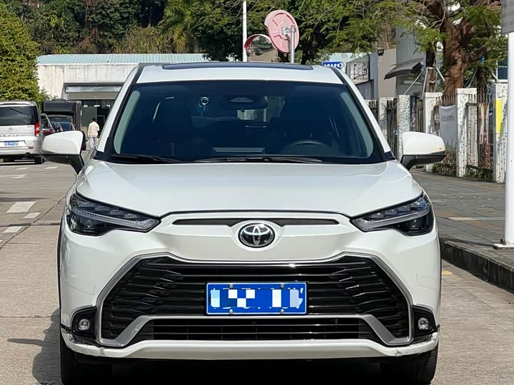 Фото 1 - Toyota Frontlander