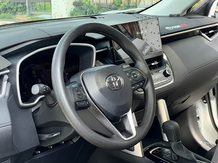 Фото 11 - Toyota Frontlander