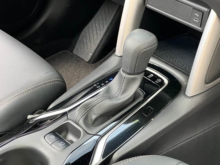 Фото 12 - Toyota Frontlander