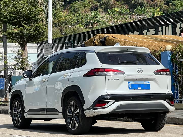 Фото 6 - Toyota Frontlander