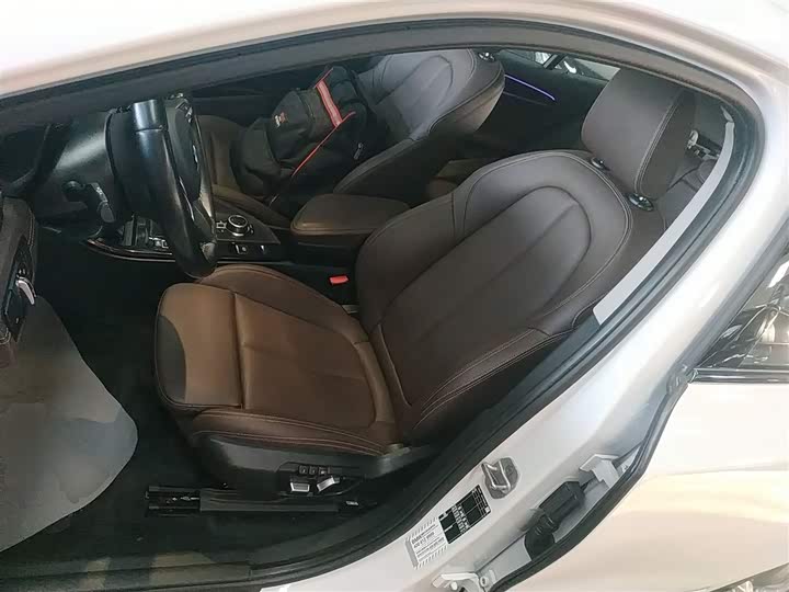 Фото 15 - BMW X2