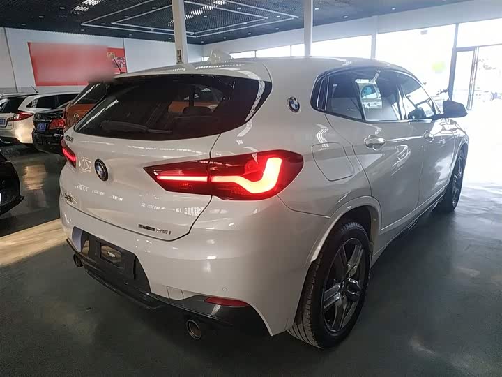 Фото 7 - BMW X2