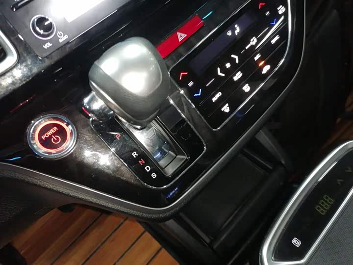 Фото 14 - Honda Elysion