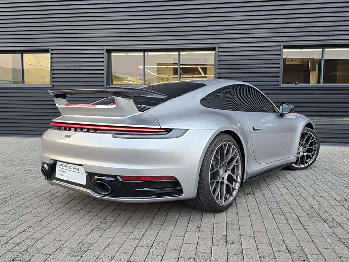 Фото 5 - Porsche 911