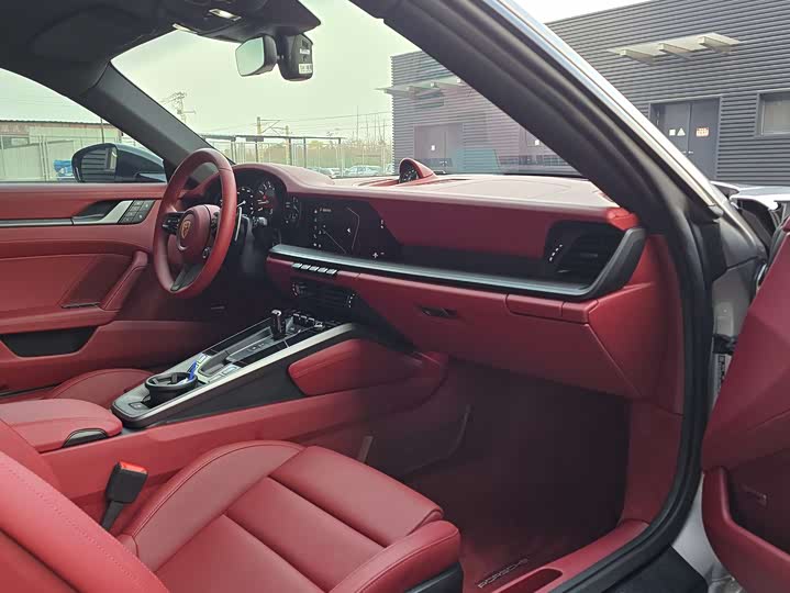 Фото 8 - Porsche 911