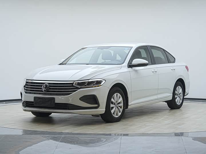 Фото 1 - Volkswagen Lavida