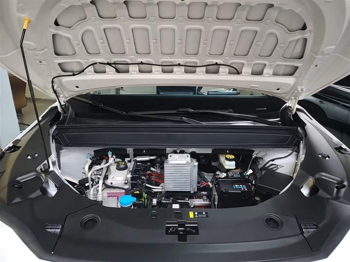 Фото 10 - Toyota bZ3X