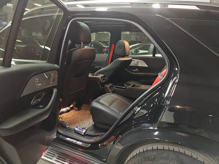 Фото 7 - Mercedes-Benz GLE-Class AMG