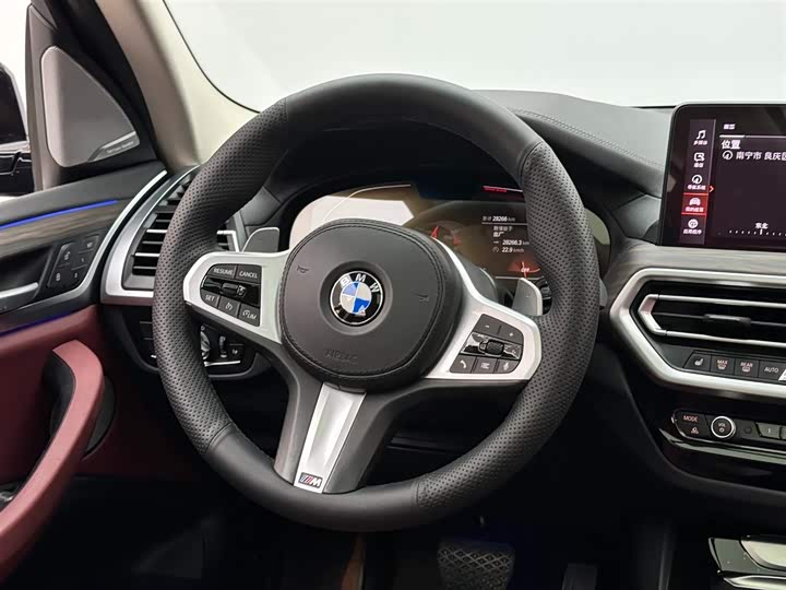 Фото 12 - BMW X3