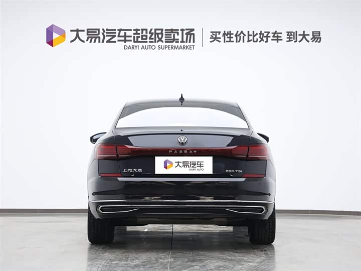 Фото 4 - Volkswagen Passat