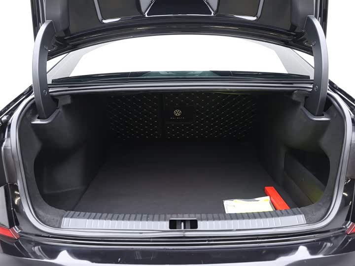 Фото 6 - Volkswagen Passat