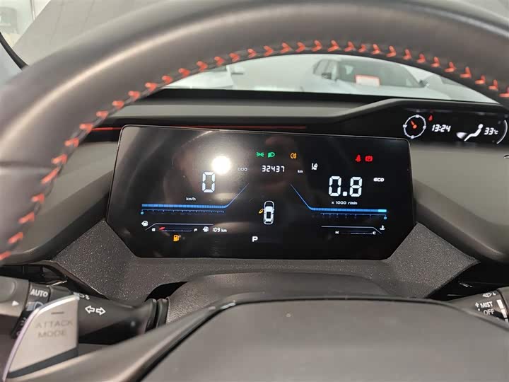 Фото 12 - Changan Oshan Z6