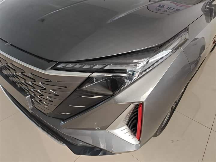 Фото 24 - Changan Oshan Z6