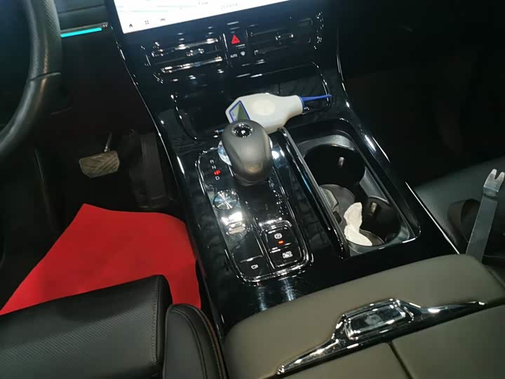 Фото 14 - GAC Trumpchi M8