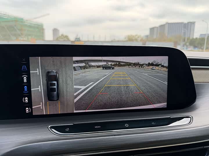 Фото 13 - Buick GL8 ES