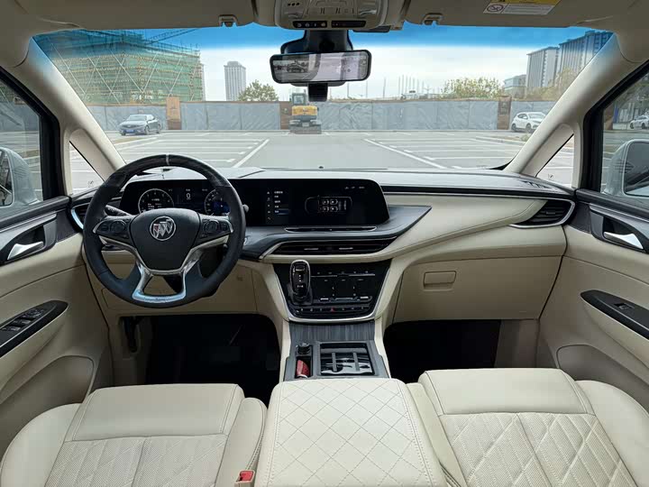 Фото 7 - Buick GL8 ES