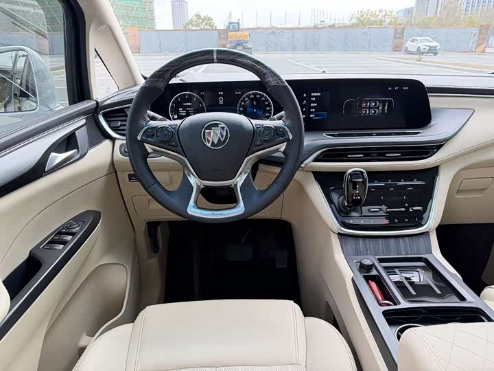 Фото 8 - Buick GL8 ES