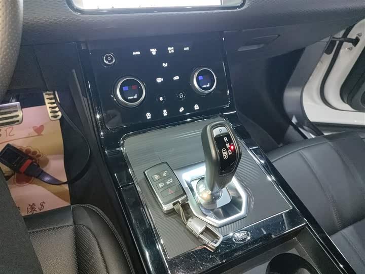 Фото 14 - Land Rover Range Rover Evoque L