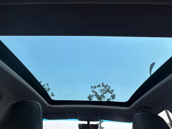 Фото 13 - Geely Emgrand GS