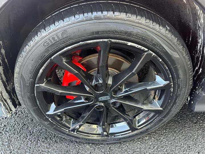 Фото 24 - Geely Emgrand GS