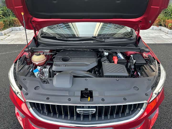 Фото 25 - Geely Emgrand GS