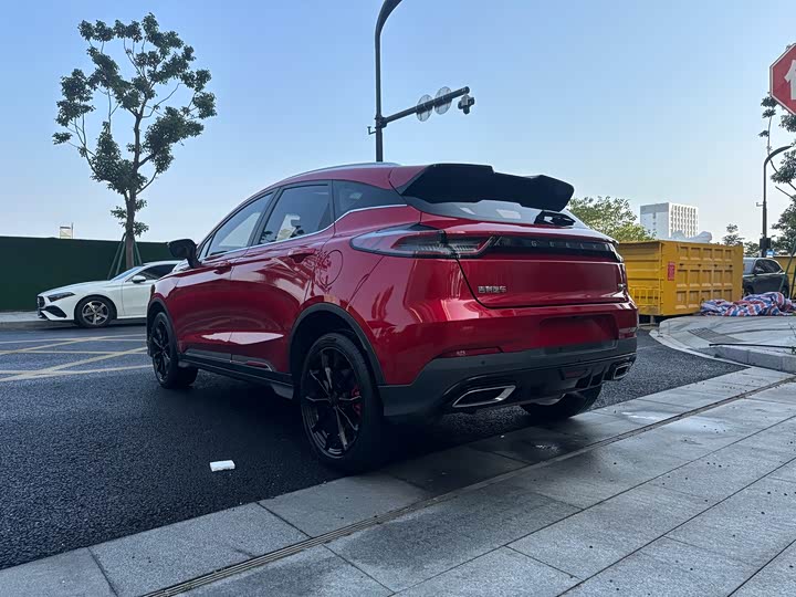 Фото 7 - Geely Emgrand GS