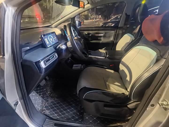 Фото 4 - GAC Aion Y