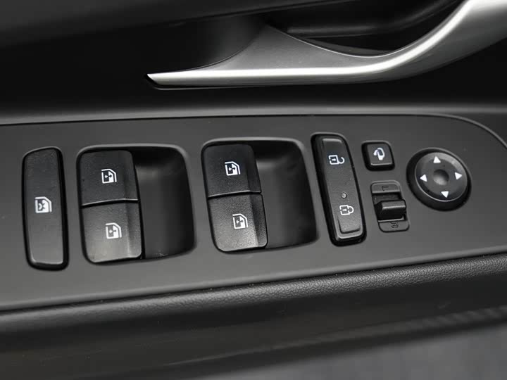 Фото 10 - Hyundai Elantra N line