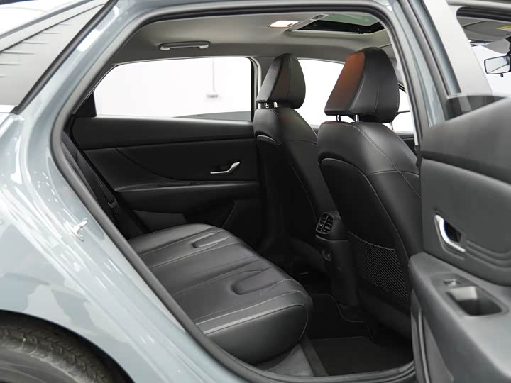 Фото 21 - Hyundai Elantra N line